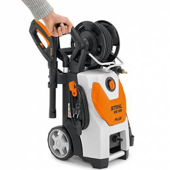 STIHL RE129 PLUS hogedrukreiniger - 4778-012-4500 - Inclusief vlakreiniger t.w.v. € 79,- incl.btw
Compacte 135 bar hogedrukreiniger met geïntegreerde slanghaspel met extra oprolhulp.
De reiniger met hoog reinigingsvermogen en maximaal comfort. Hogedrukslanghaspel met extra oprolhulp, 9 m lange hogedrukslang met stalen bewapening, houders voor verder toebehoren zoals roterende wasborstel en vlakke textielslang.
STIHL RE129 PLUS hogedrukreiniger - 4778-012-4500 - Inclusief vlakreiniger t.w.v. € 79,- incl.btw
Compacte 135 bar hogedrukreiniger met geïntegreerde slanghaspel met extra oprolhulp.
De reiniger met hoog reinigingsvermogen en maximaal comfort. Hogedrukslanghaspel met extra oprolhulp, 9 m lange hogedrukslang met stalen bewapening, houders voor verder toebehoren zoals roterende wasborstel en vlakke textielslang.