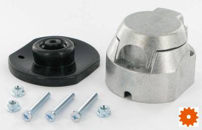 7-polige stekkerdoos opbouw 12V metaal - 7-polige stekkerdoos opbouw 12V metaal -